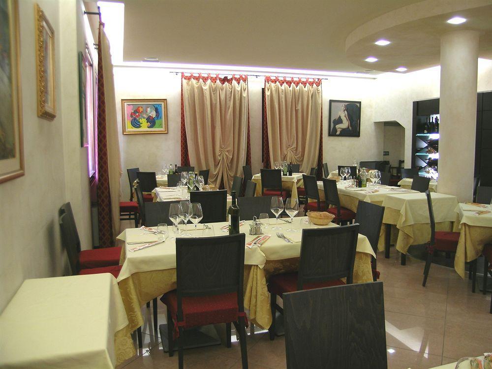Hotel Da Vito Campagna Lupia Extérieur photo