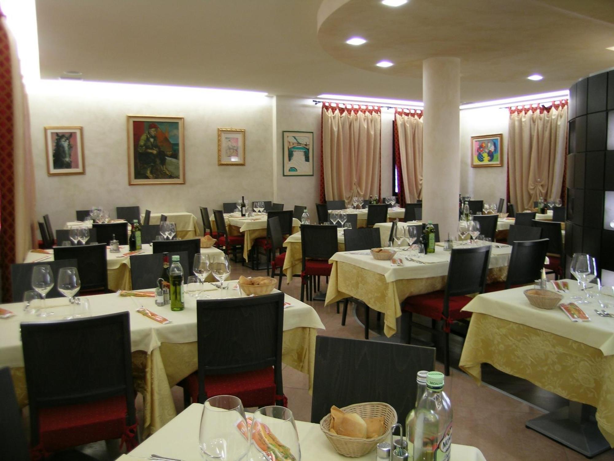 Hotel Da Vito Campagna Lupia Extérieur photo