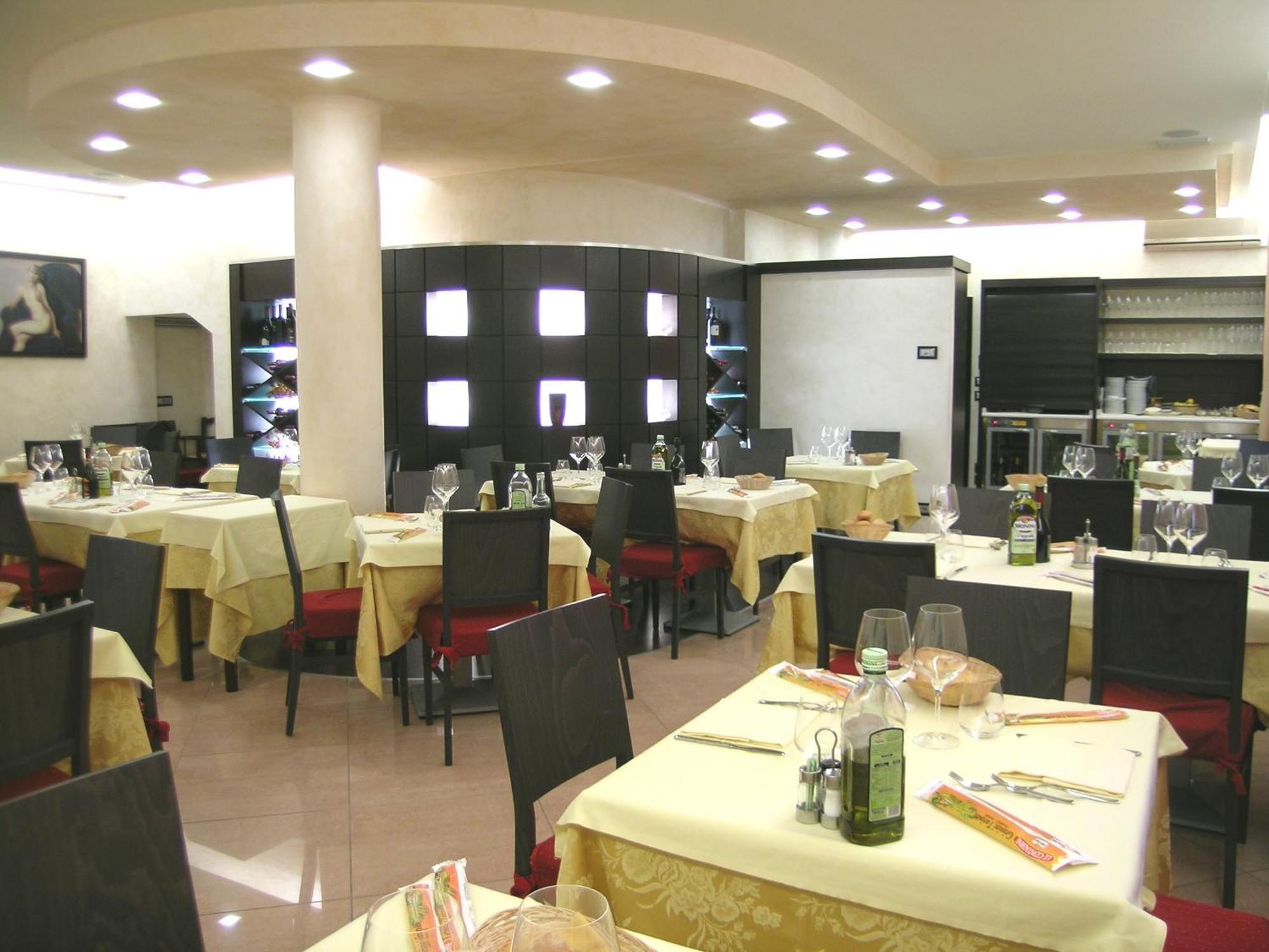 Hotel Da Vito Campagna Lupia Extérieur photo